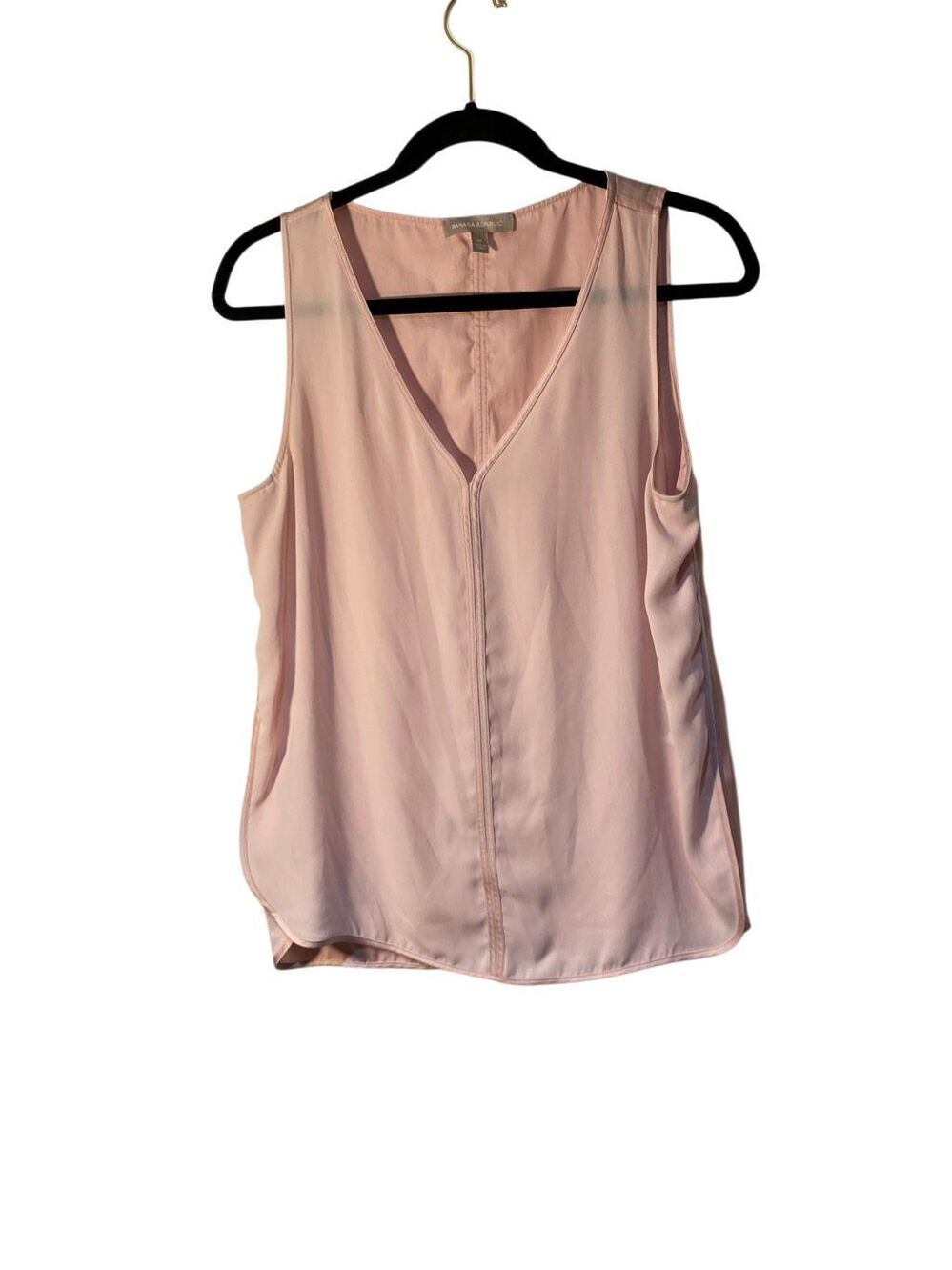 Banana Republic women’s pink sleeveless tank top M